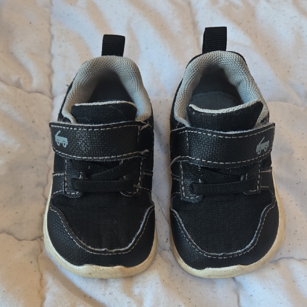 See Kai Run Black Sneakers with Velcro